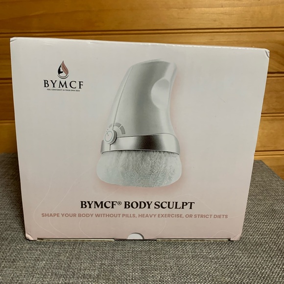 New BYMCF Body Sculpt in Silver and White - Picture 1 of 5